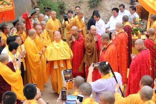 此地修公路挖出2000多颗舍利,考古专家激动这一定是中国之最