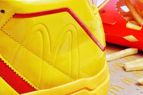 全新Adidas Pro Model 2G“麦当劳”联名配色曝光！两大巨头品牌的再一次跨界合作