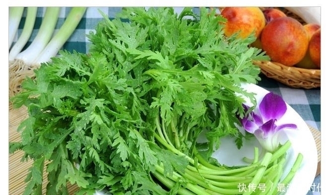 十个女人九个有炎症,每天吃一物,排毒去湿气,子宫排污血变干净