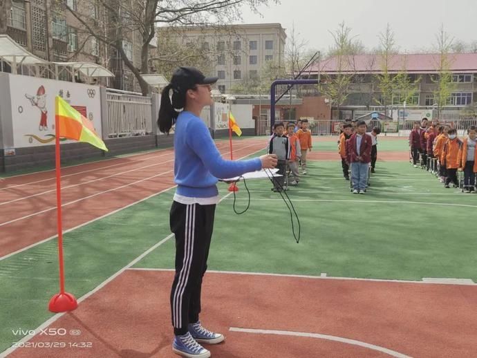 西安市灞桥区庆华小学洪庆分校开展体育节“篮球主题体验式学习”