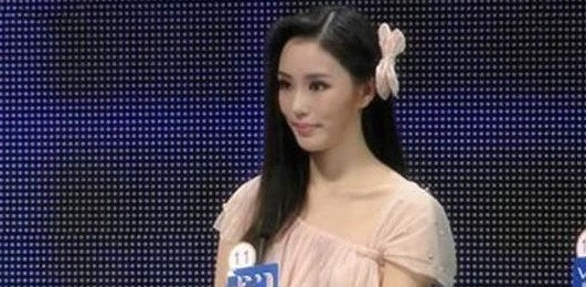 女嘉宾|火了10年的《非诚勿扰》相亲节目,女嘉宾全是托,她们个个有来历