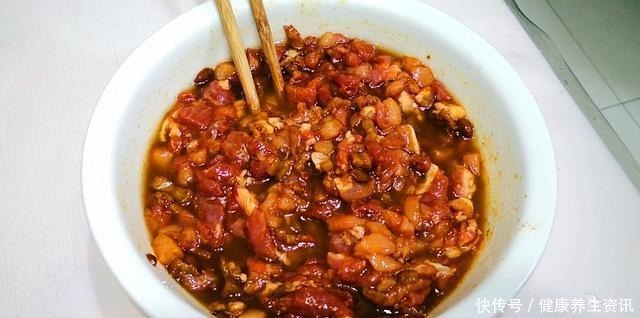 天冷了,白菜萝卜靠边站,最该吃这菜,晒一晒囤起来,包包子贼香