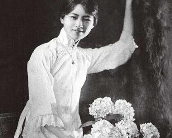 梁思成|林徽因临终前未见到梁思成遗憾,她到底要和梁思成说些什么