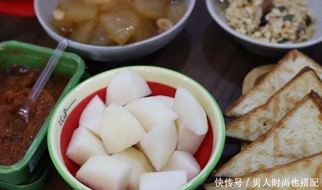  豪华|放假在家，看看我给孩子准备的豪华早餐，隔壁小孩都馋哭了