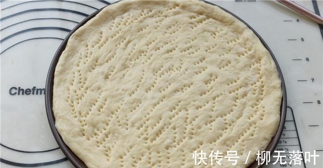 黄油|自制披萨，食材丰富，比外面卖的还好吃！