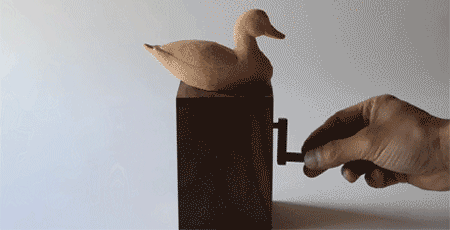 潘多拉!一个脑洞大开的日本艺术家,设计了些奇奇怪怪的玩具装置···