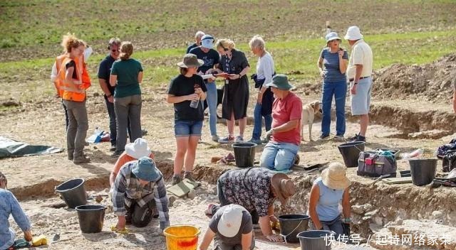 穿越|这3件“逆天”文物,若不是从古墓中出土,人人都误以为“穿越”