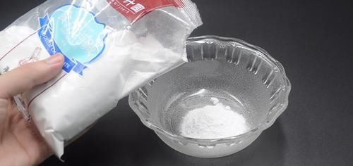 不管下水道有多臭,只需倒一碗它,异味和小飞虫全消失,太实用了