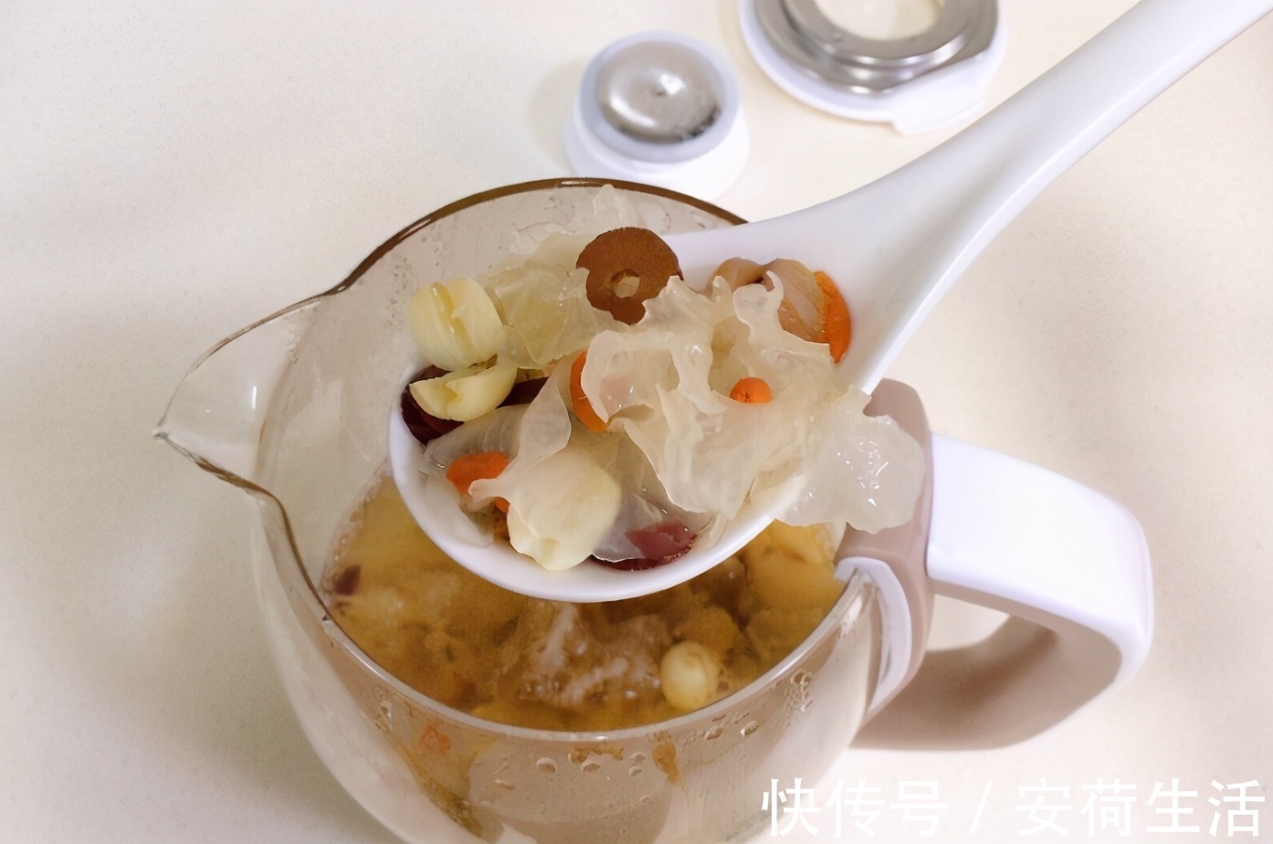 大清|熬夜失眠睡不好，可以试一试这汤，睡前喝一些，一觉睡到大清早