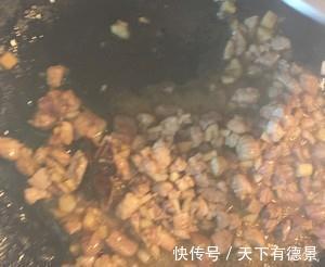 家常面条做法，茄丁肉酱打卤面，营养美味，10分钟快速搞定