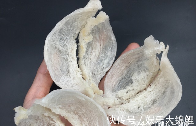 营养物质|医生提醒:女人更年期后,少吃这3样食物,或能远离“黄脸婆”