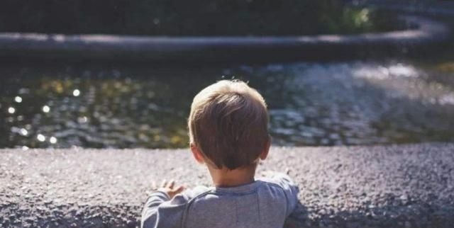 宝宝们|出生头几年是宝宝大脑发育“黄金期”,10个方法提高智力,收藏了