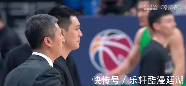 杨鸣|是不知好歹还是较真垃圾时间,杜锋亲外甥意外举动惹火郭艾伦