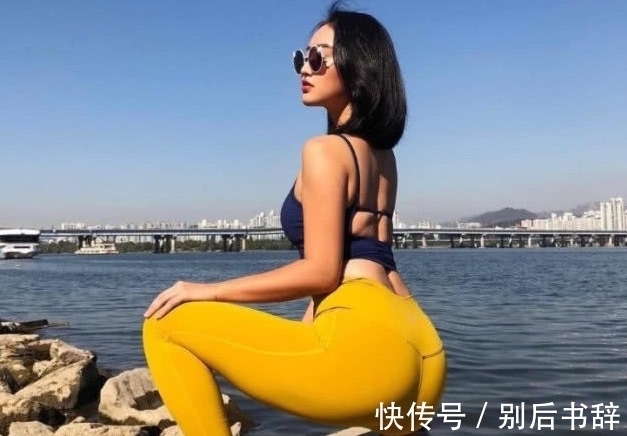 肌肉|130斤韩国妹子，把健身当习惯，好身材不显臃肿