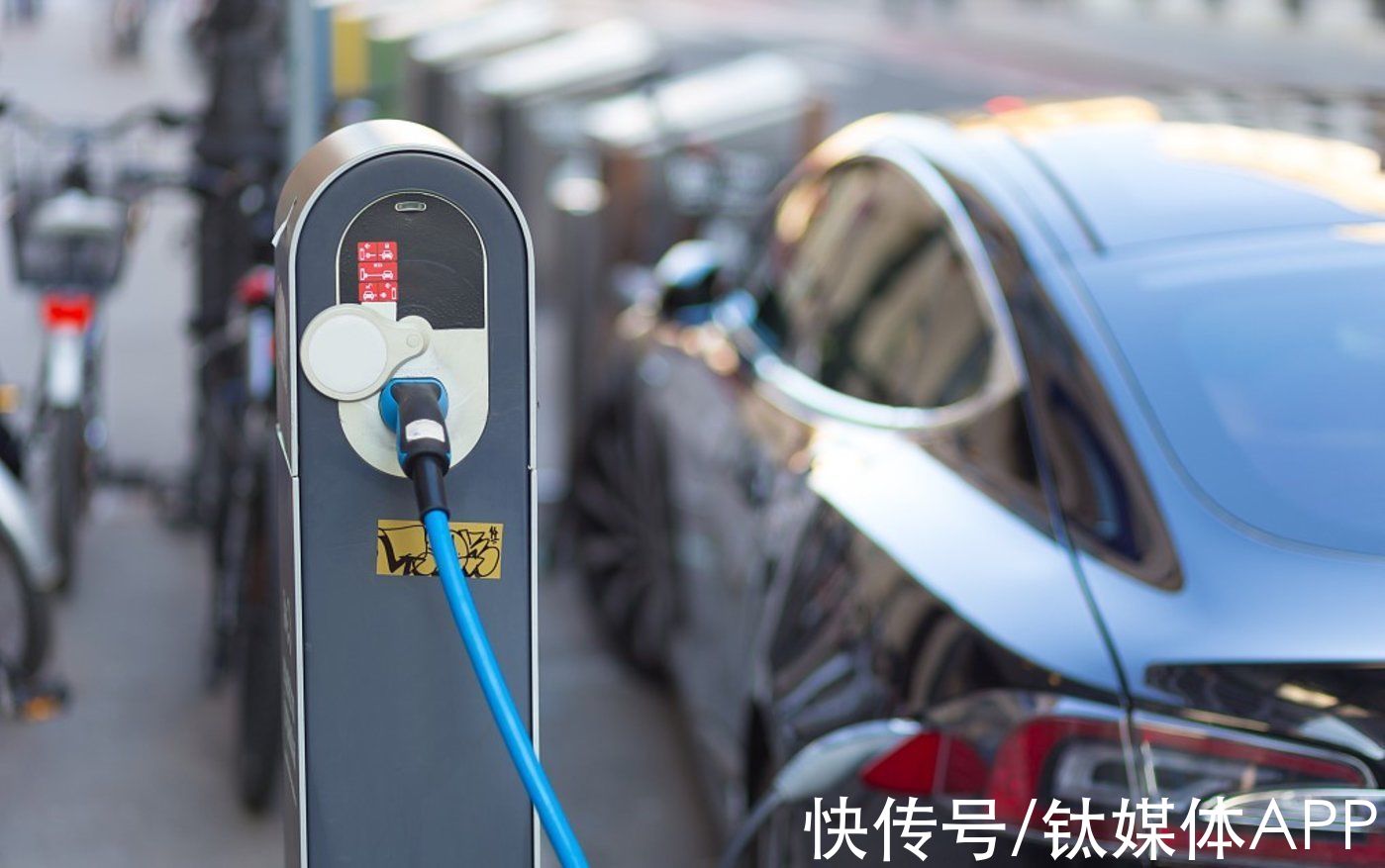 补助|新能源补贴“账单”公布:比亚迪5年获40亿,特斯拉1年拿21亿