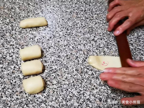 台湾每到过节就脱销的绿豆椪，教你在家做，内馅居然能吃出空气感