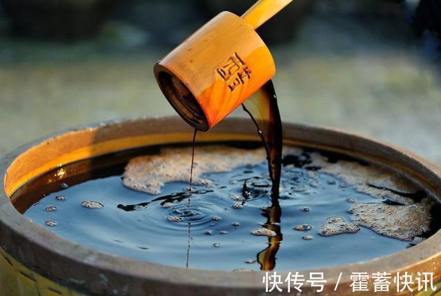 厨房|“十个颈椎九个包”,厨房中拿瓶醋,此法能治好,早知早受益