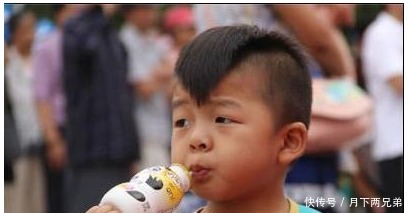 黑名单|儿科医生这3种饮料才是育儿黑名单,天气再热,孩子也不能喝!