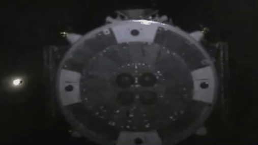 航天员 “太空快递”已送达!“天舟二号”与“天和核心舱”完成交会对接