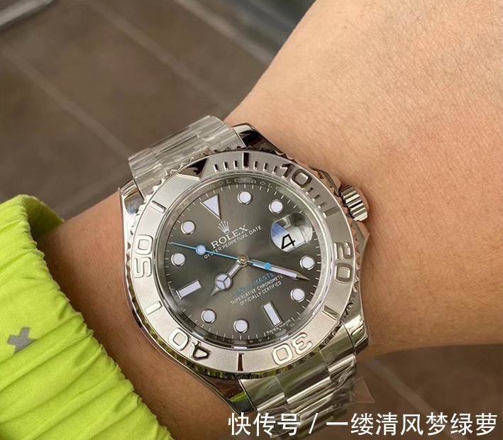 腕表 三十五岁男士戴劳力士被骂引起争议,万国海洋时计怎么样!