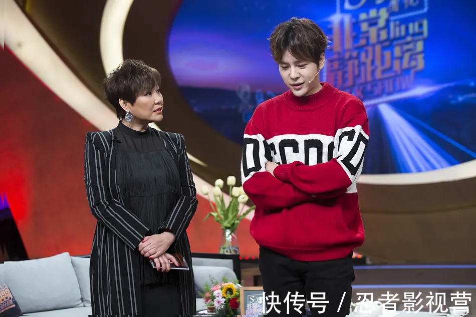 《非常静距离》回归,主持人和节目形式均保留,对话嘉宾变动大