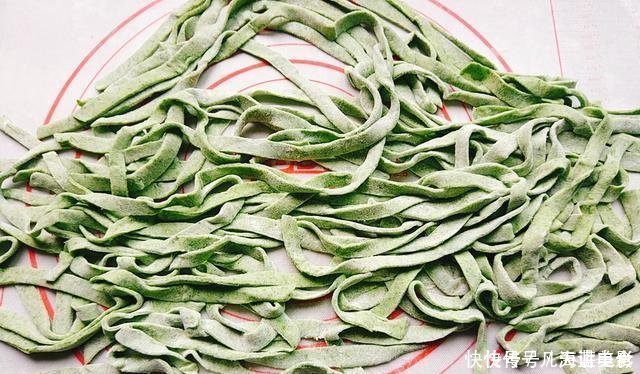 艾草全身都是宝,除了青团,还能做什么手把手教你4种新吃法!