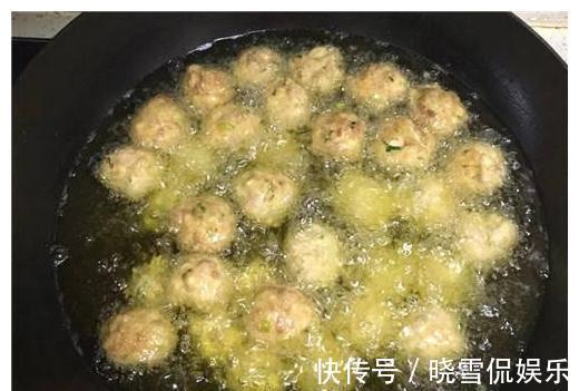 豆腐丸子|半块肉1块豆腐,一搅拌,出锅外酥里嫩,零失败,宴客自吃都合适