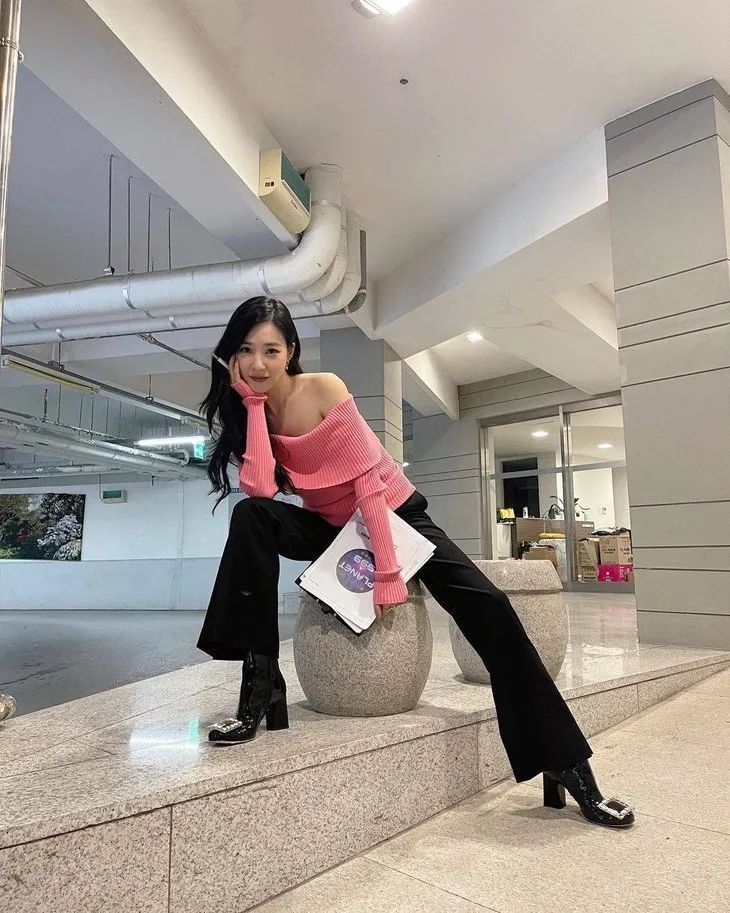 针织|一字肩针织衫，9月不穿傲娇下线