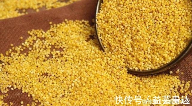 老钓手分享自己用了几年的酒米配方,每次野钓都能钓个十几斤