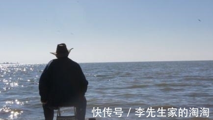 手办|60岁男子被手办砸死，现场一片狼藉，背后原因令人深思