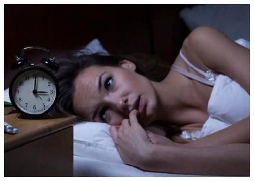 症状|经常失眠，这4种方法有效缓解失眠症状，让你整晚精致睡眠！