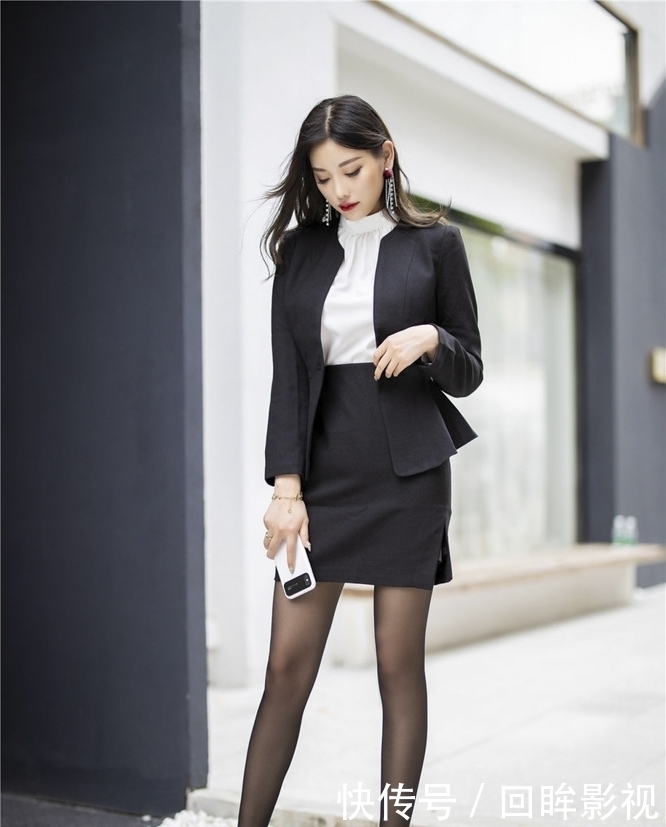 职场|职场时尚小姐姐一袭黑色职业装搭配黑色丝袜,真是干练气十足