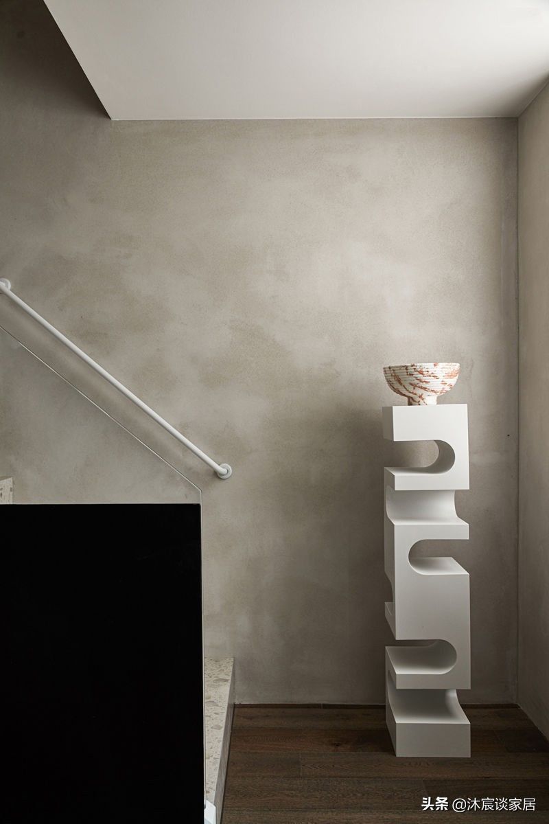 侘寂风|初看,他家真是“家徒四壁”,细品,真的是很有味道,越看越喜欢