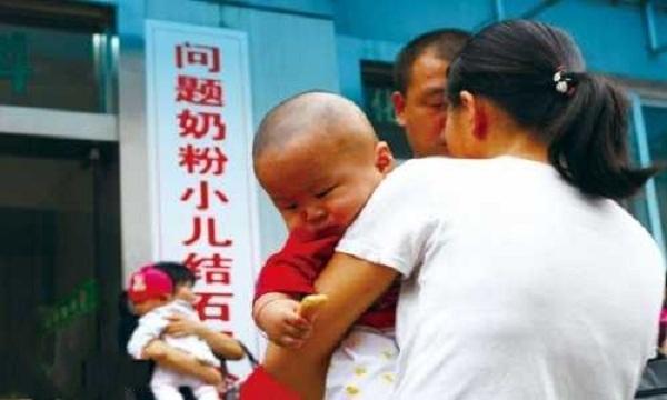 小宝宝|12年前喝“三鹿奶粉”的孩子,如今变成了什么样?网友:心疼孩子