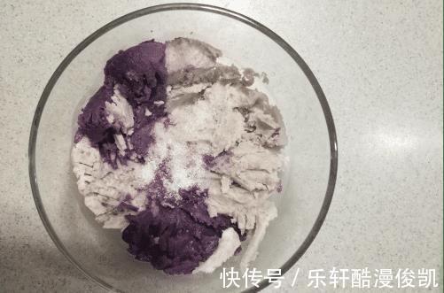 紫薯泥|用平底锅就能做芋泥紫薯年糕,外酥里糯口感,好吃又可口