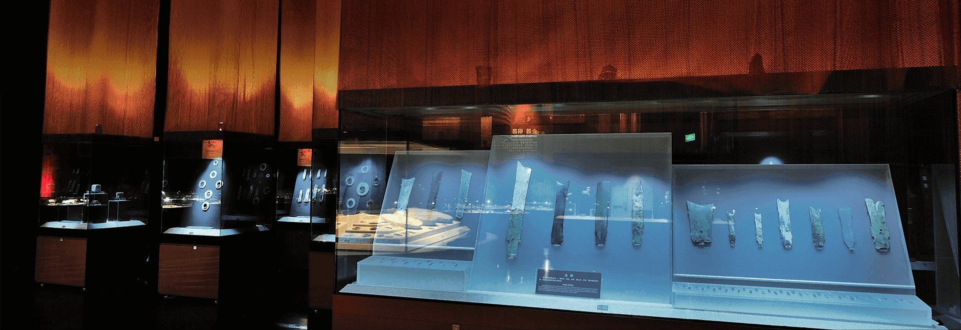 红星新闻记者|三星堆发现一把奇特软玉织刀？专家：质地和金沙遗址的玉器很接近