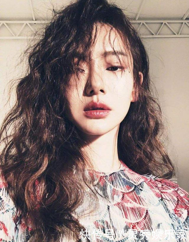 大妈|不管多大年纪的女人，这4种发型尽量少弄，不仅像大妈还伤发