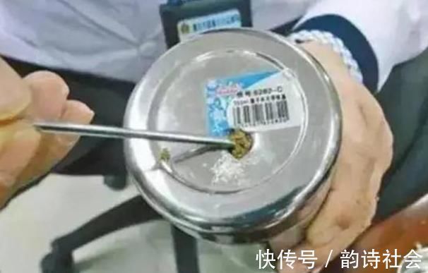 保温杯|这种“毒保温杯”卷土重来,好水进去变“毒水”,家长要仔细辨别