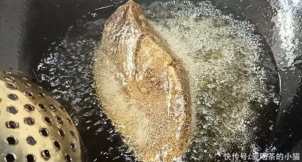 猪肝别只会炒着吃,小猫教教你这么做,外酥里嫩,下酒下饭都不错