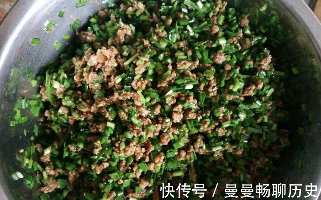 调饺子馅,一定要放入这3样东西,鲜香多汁没腥味!