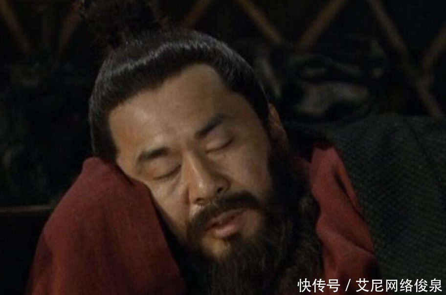 隆中对|哀哉!曹操并非不能统一,只是手下少了“隆中对”里的一个人而已