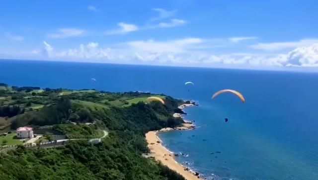 清凉夏日，遇见绚烂迷人的万宁滨海风光~