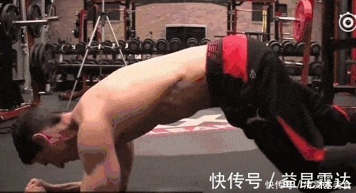 脂肪细胞|泰国网红抽脂整出8块腹肌!告诉你抽脂多危险!带你科学练腹肌