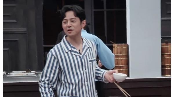 《密逃3》“绝密医院”要来了?预告公布好消息,何炅成飞行嘉宾