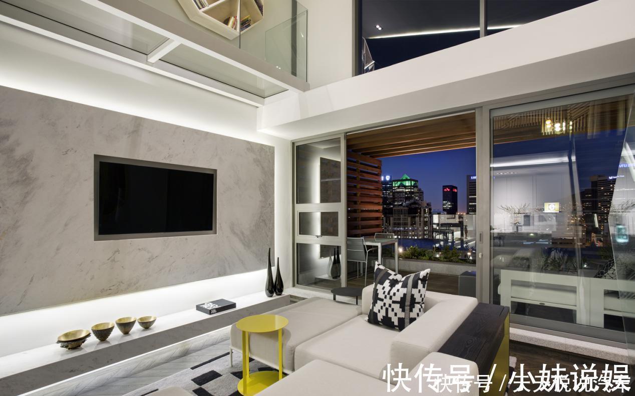 loft|买顶楼层高5米，挑空客厅改做loft，真没有看出来只有30㎡