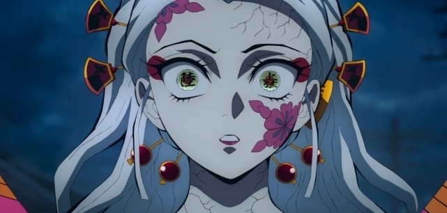 对战|鬼灭之刃:堕姬连衣服发饰都能恢复,是制作失误,还是其他原因?