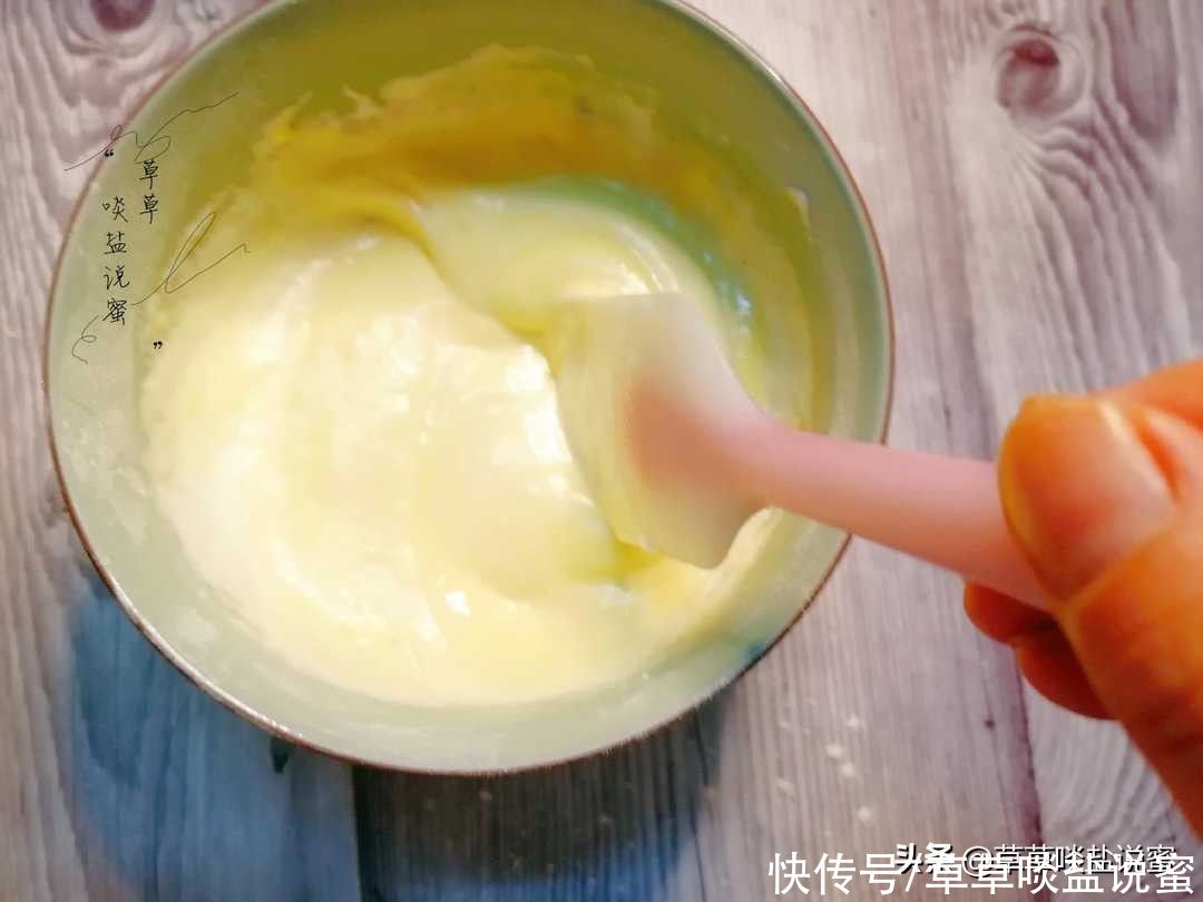 搅拌均匀|做什么蛋糕？蛋奶酥比蛋糕更容易上手，而且口味更香酥