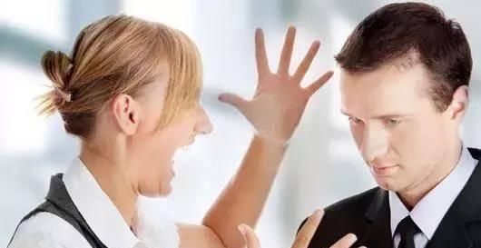 肺癌不痛不痒,可身体出现一个标志提示中晚期,最好去查下肺CT