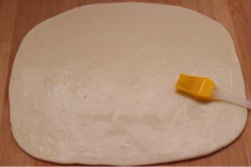 花生油|早起10分钟，做2笼小花卷，咸香柔软，搞定全家早餐主食