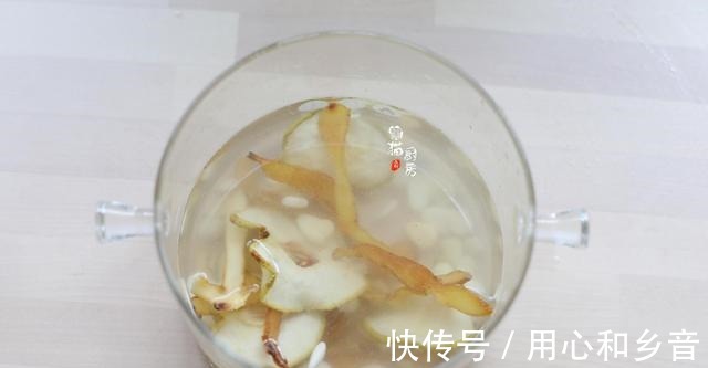 润燥生津|秋燥当道，润燥生津多煮一碗糖水就可以，不加糖也很清甜滋润！